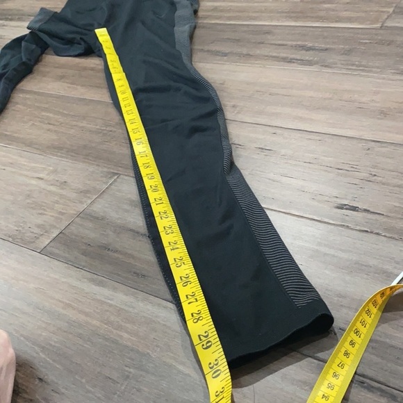 5 for $25 Nike high waisted leggings full length - Picture 5 of 12